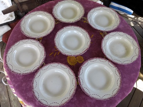 Assiettes creuses faience - 8,