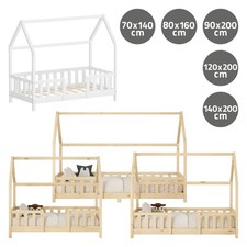 Lit d'enfant en bois avec