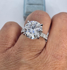 RARE Bague Solitaire