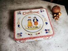 LA TRINITAINE Boîte en fer HB