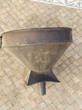 Grand et gros Entonnoir en