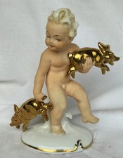 Ancienne Statuette Biscuit. Putti. Cochon. Jolie. Bon État. Humoristique. Dorée 