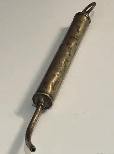 Ancienne seringue pompe - ancienne,