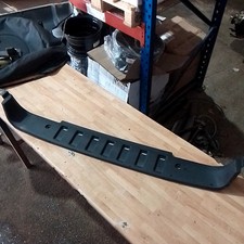 Occasion : Enjoliveur pour pare chocs avant pour Jeep Wrangler JK