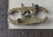 Ancien outil d'horloger / horlogerie, huit de chiffre