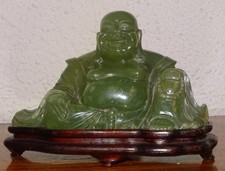 sculpture ancienne en jade