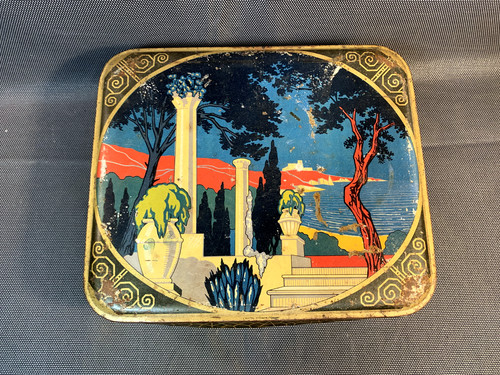 Ancienne boîte biscuits - ancienne,