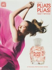 Publicité papier glacé - advertsing paper - Pleats Please d'Issey Miyaké