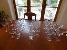 30 verres et une carafe en cristal Val Saint Lambert art déco