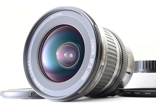 Objectif zoom grand - , angle