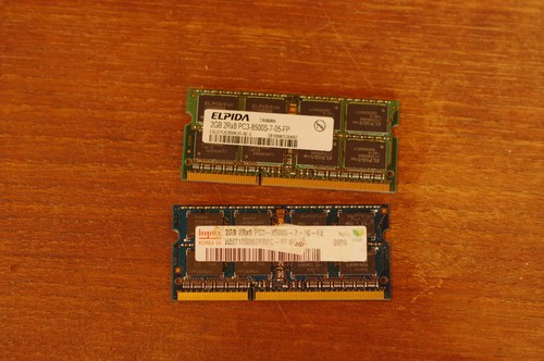 Lot barrettes mémoire 2x2gb - mémoire, :