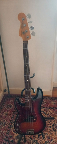 Basse fender precision 2012 - fender,