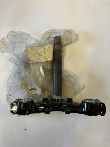 Té fourche inférieur - de,