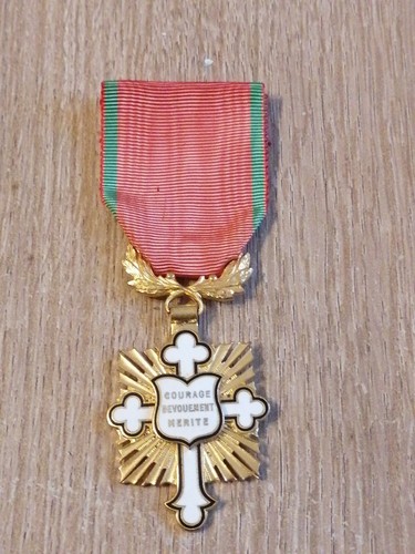 Medaille militaire arts - militaire,