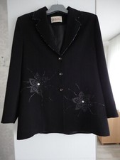 Ensemble tailleur veste à motifs fleurs, haut, jupe longue, noir. Taille 44