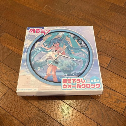 Horloge murale hatsune miku - horloge,