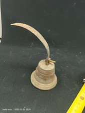 ancienne cloche de maison