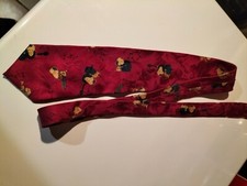 CRAVATE EN SOIE EFFIGIE BD PEANUTS SNOOPY REMY OLIVIER  (Oae)