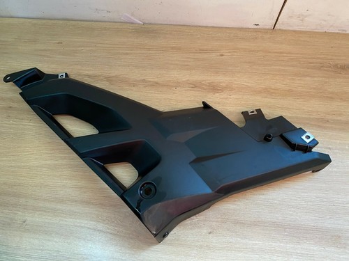Cache plastique carenage - cache,