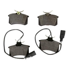 Kit de plaquettes de frein à disque - AUDI A4 A5 VOLKSWAGEN - 8D0698451