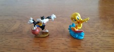  2 figurines warner bros 
