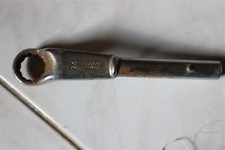 Cle polygonale contre coudée