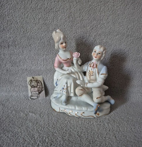 Statuette couple marquis - statuette,