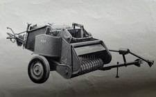 Ancienne notice D’entretien Presse Ramasseuse 802 Massey Ferguson. Tracteur.