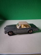 ANCIENNE DINKY TOYS