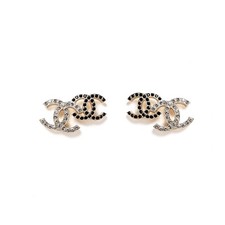 Chanel Boucles oreille Clous