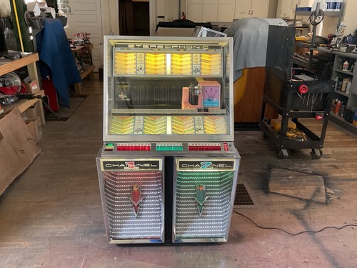 Seeburg 222 jukebox - 222,