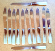 12 couteaux de table, manches