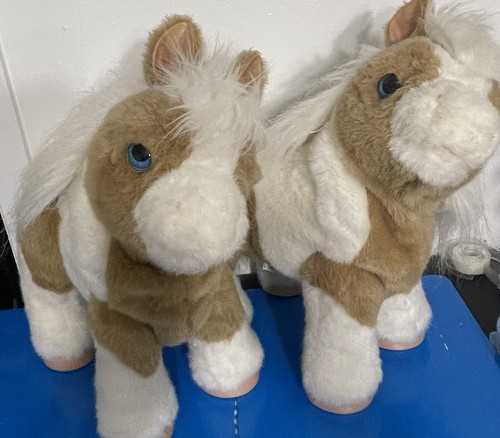 One 2011 furreal friends baby - 2011,
