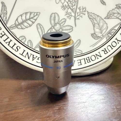Excellent objectif microscope