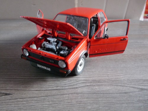 Miniature solido vw golf - solido,