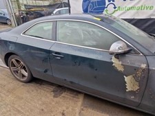 Triangle droit Audi A5 8T