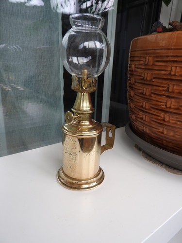 Ancienne lampe essence - lampe,