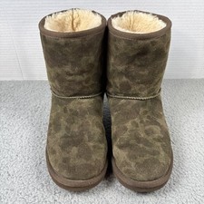 UGG AUSTRALIA Classic Short