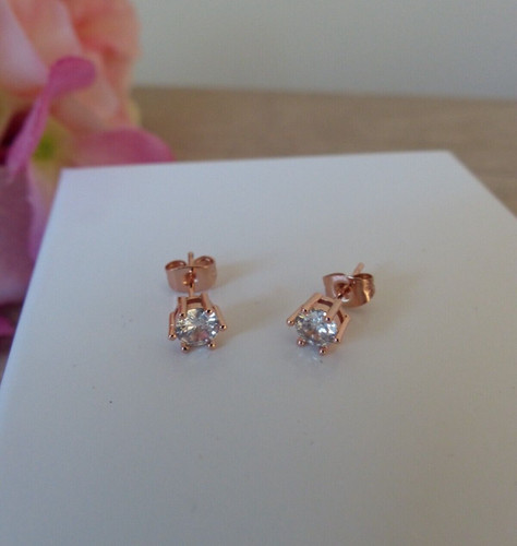 Boucles oreilles puces - boucles,