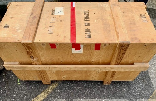 Two empty crates x 21 - empty,
