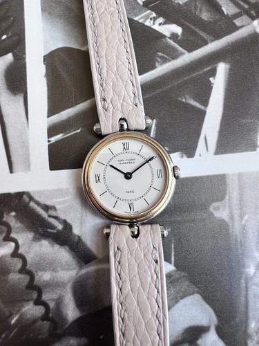 Montre van cleef arpels - &,