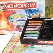Jeu de société Monopoly version Pokémon édition de Kanto Nintendo / Hasbro 2014