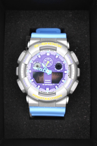 Montre analogique numérique