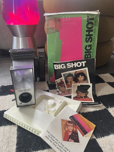 Vintage 1970s polaroid - vintage,