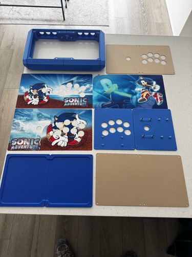 Arcade fightstick enclosure