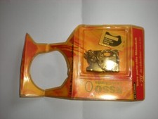 PORTE CLE ESSO LUBRIFIANT METAL EN FORME DE BIDON