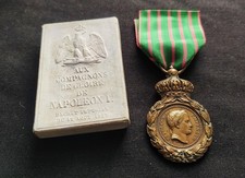 SUPERBE MÉDAILLE DE SAINTE