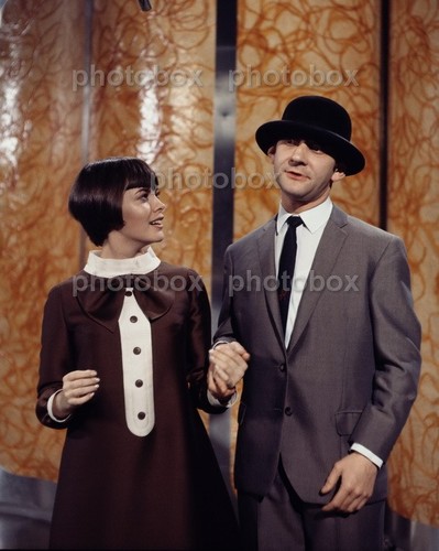 Mireille mathieu exclusive - -,
