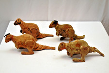 Vintage à Remontoir Kangourou Jouets Boite Fabric-Covered Peut-être Fabriqué En