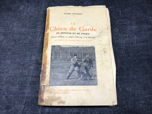 Chien garde de - le,